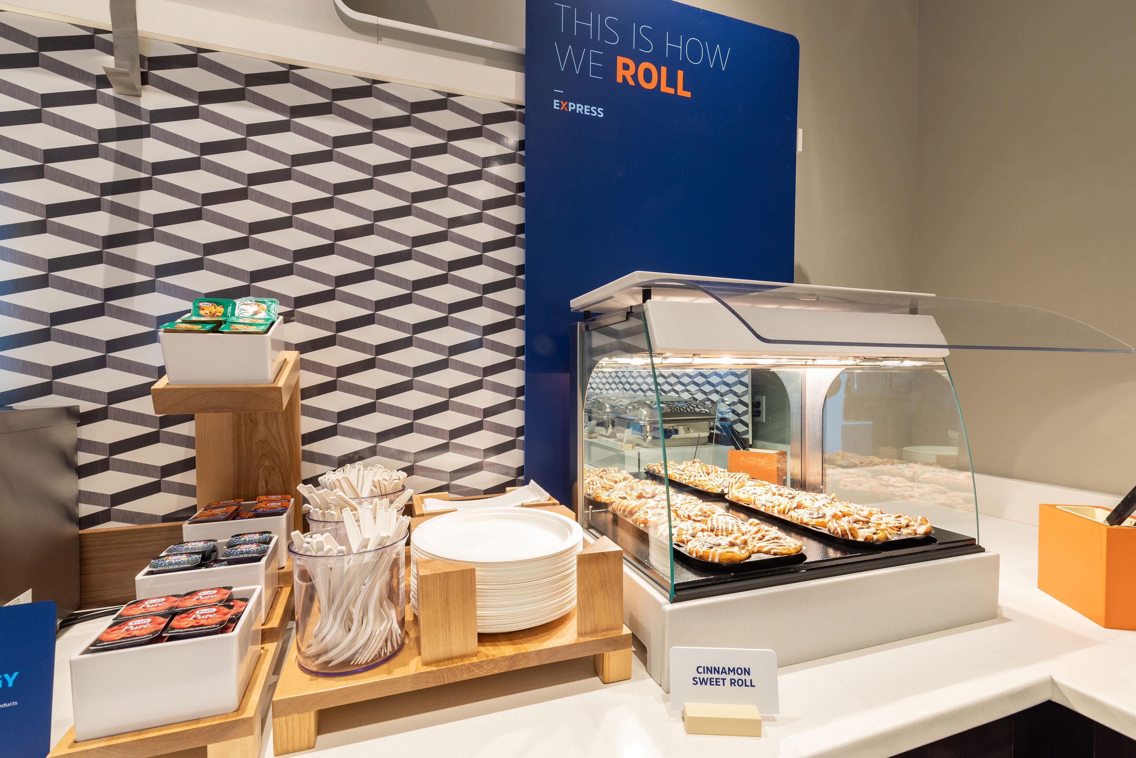 Holiday Inn Express & Suites Cleveland By Ihg Bagian luar foto